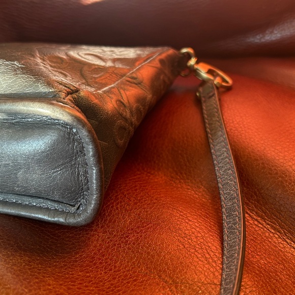 HOBO International Leather Bag - Picture 8 of 9